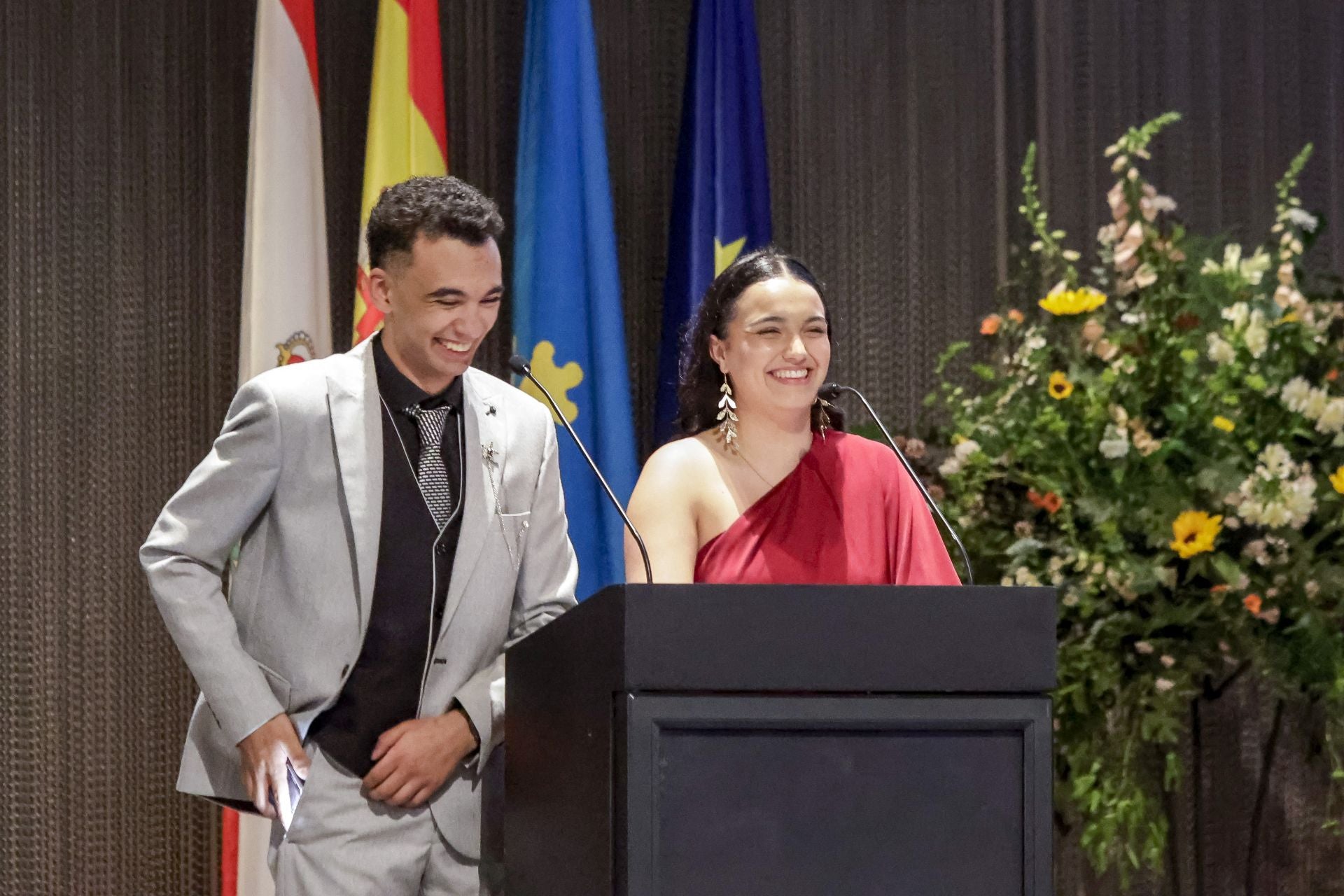 130 alumnos del IES Calderón se gradúan, y 8 con matrícula de honor