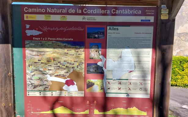 Cartel con indicaciones para continuar el GR desde Alles.