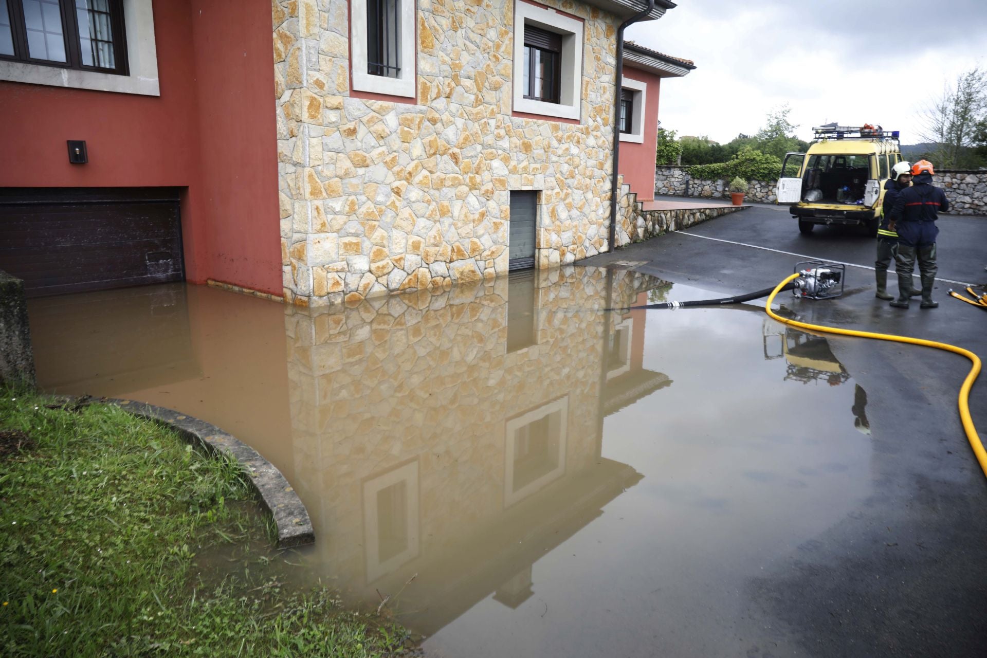 Los estragos de la intensa lluvia caída en Asturias