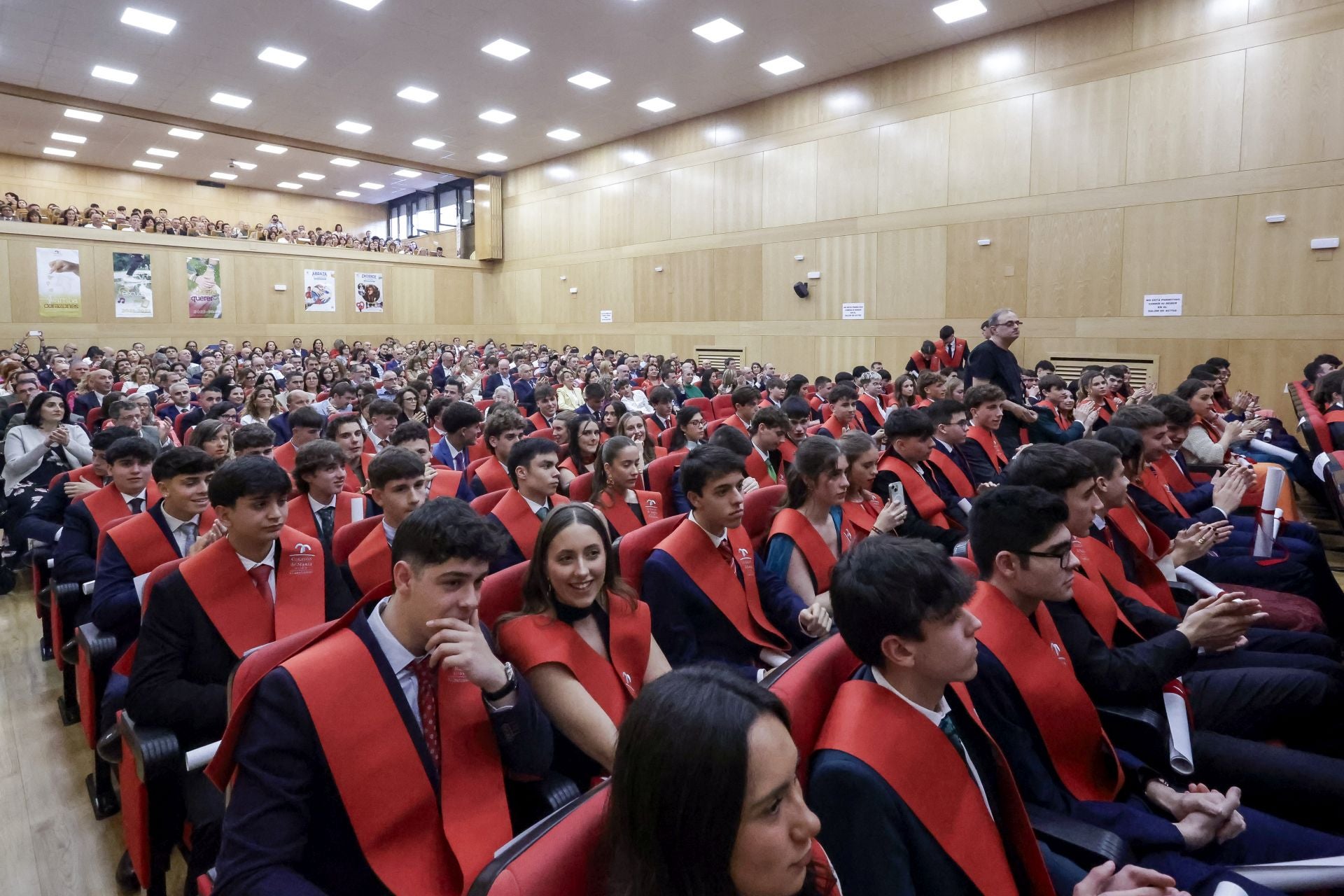 El Codema gradúa a 113 estudiantes