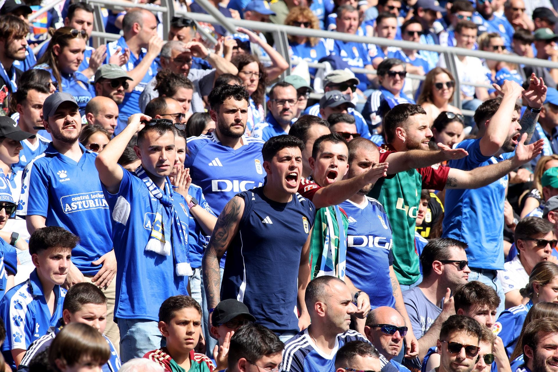 Las mejores imágenes del Real Oviedo 1-0 Real Zaragoza