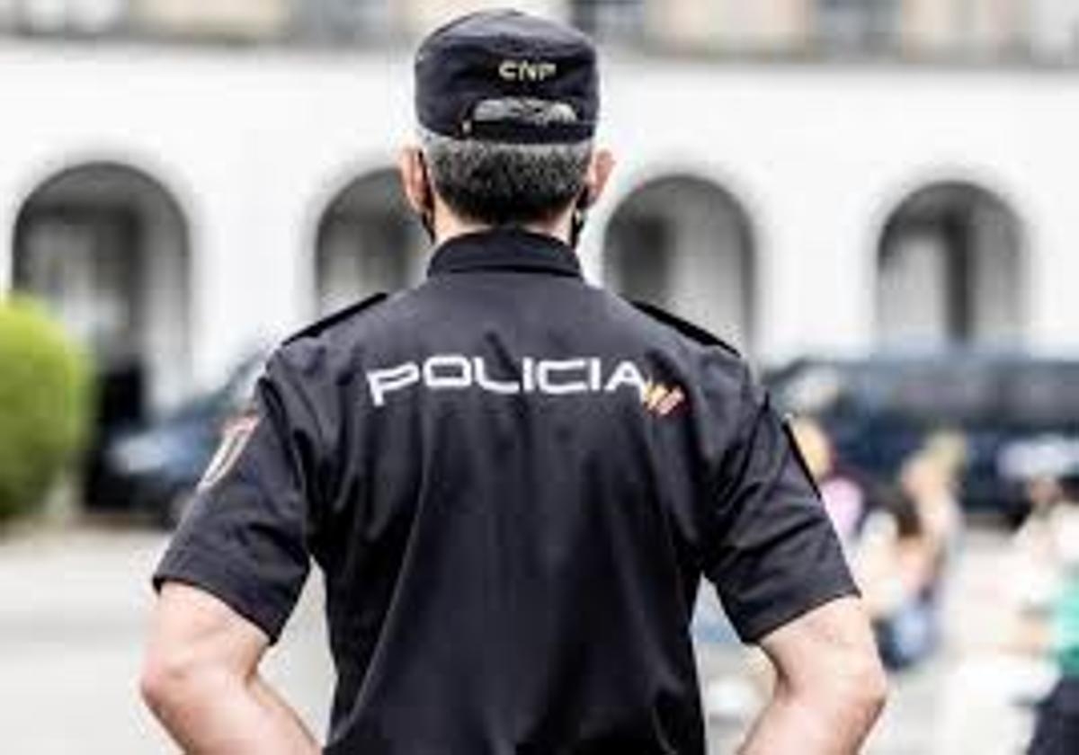 Detenido un hombre por robar en 26 trasteros de sus vecinos en Avilés