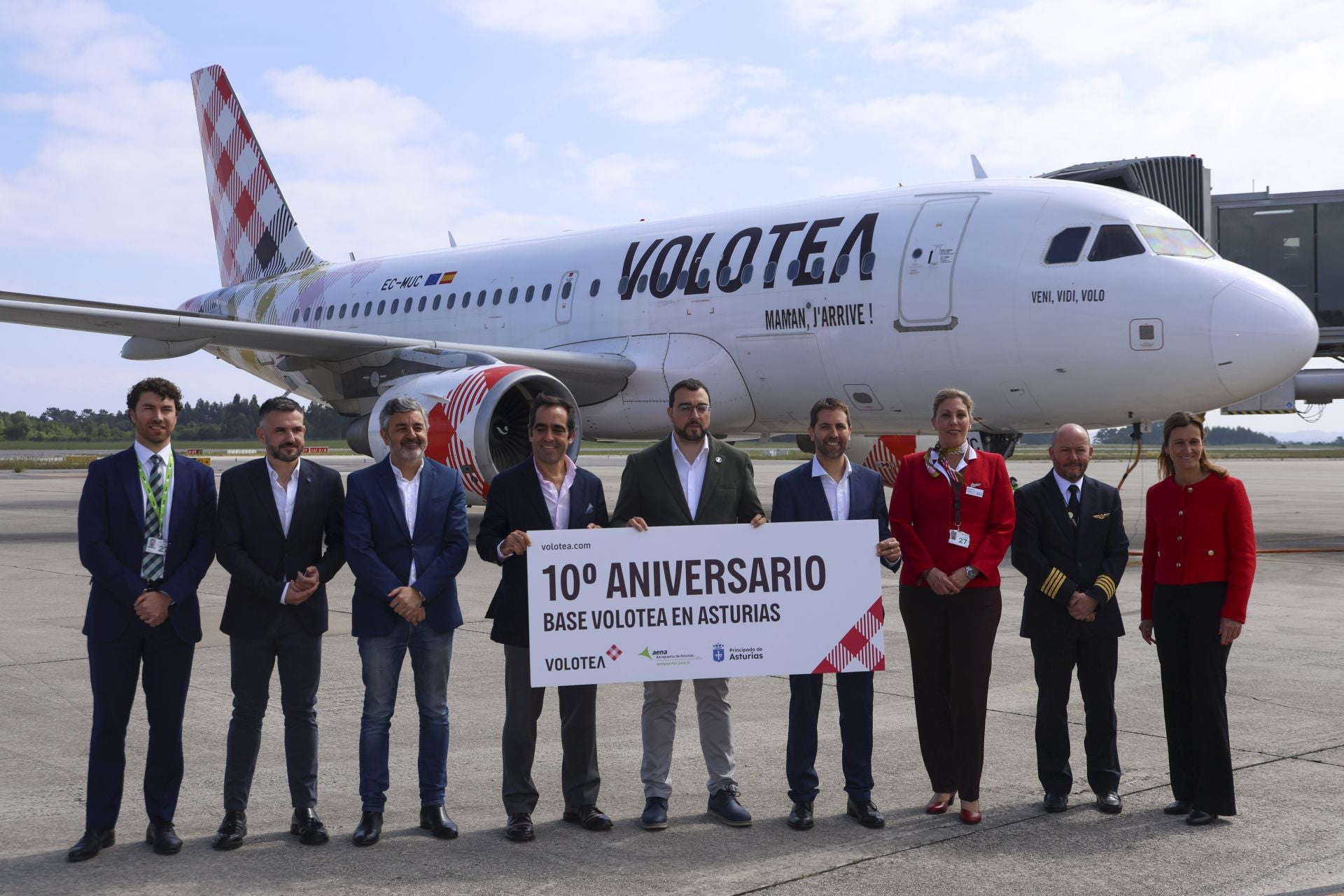 Volotea celebra una década en Asturias