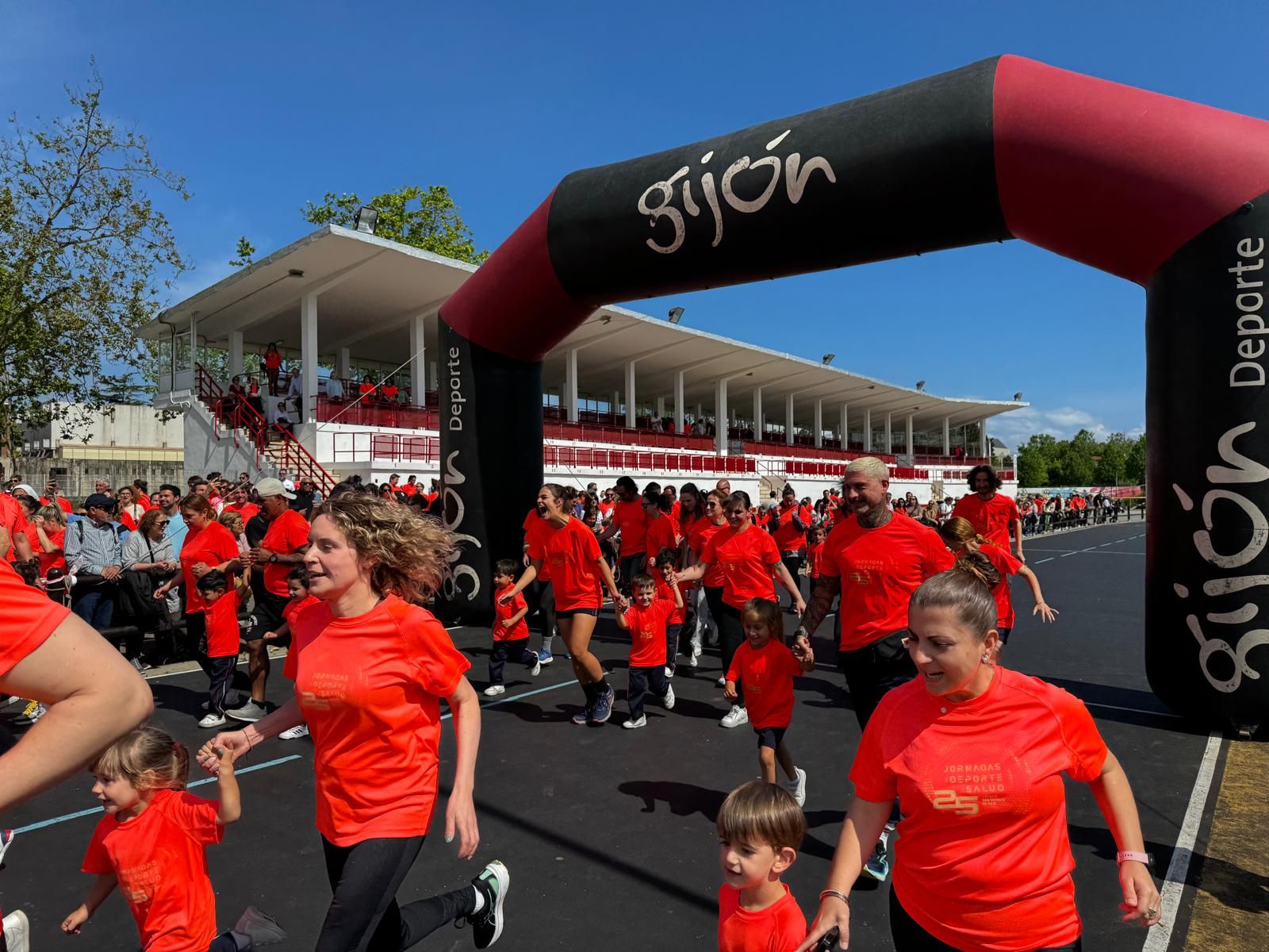 Carrera solidaria del Colegio San Vicente de Paúl por &#039;El ángel de Javi&#039;