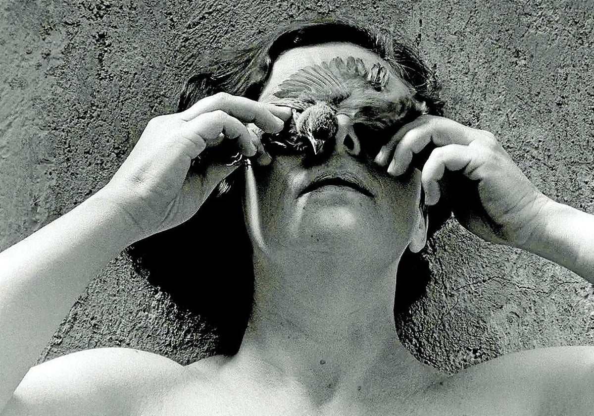 Autorretrato de Graciela Iturbide, México, 1989, de las colecciones de la Fundación Mapfre.