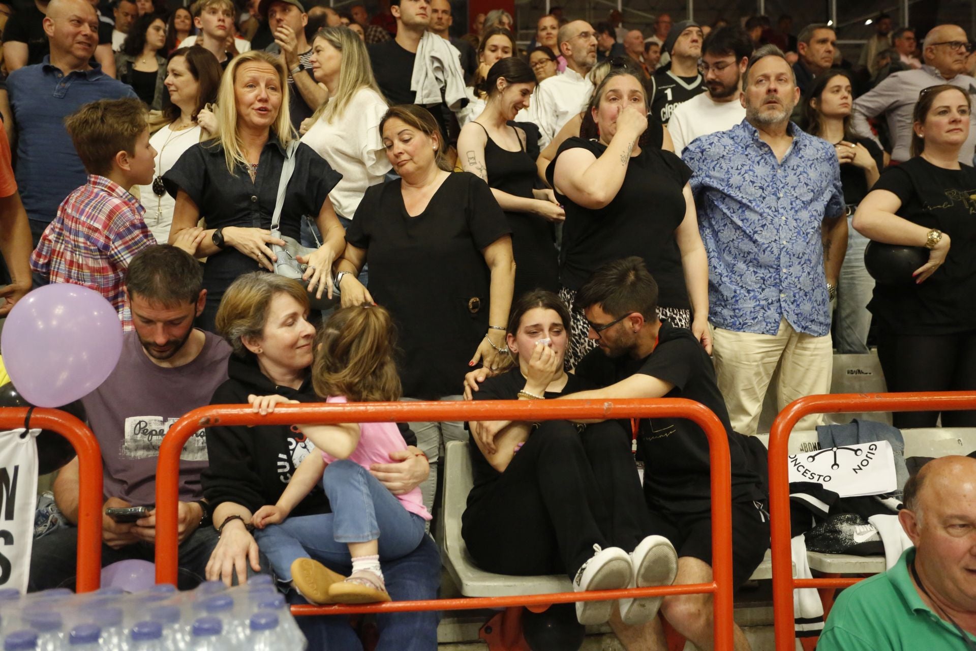 Las mejores imágenes del Círculo Gijón Noega Baloncesto - Sercomosa Molina Basket