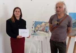 El ganador del primer premio del concurso (a la derecha), Rafael Dueñas Carazo.