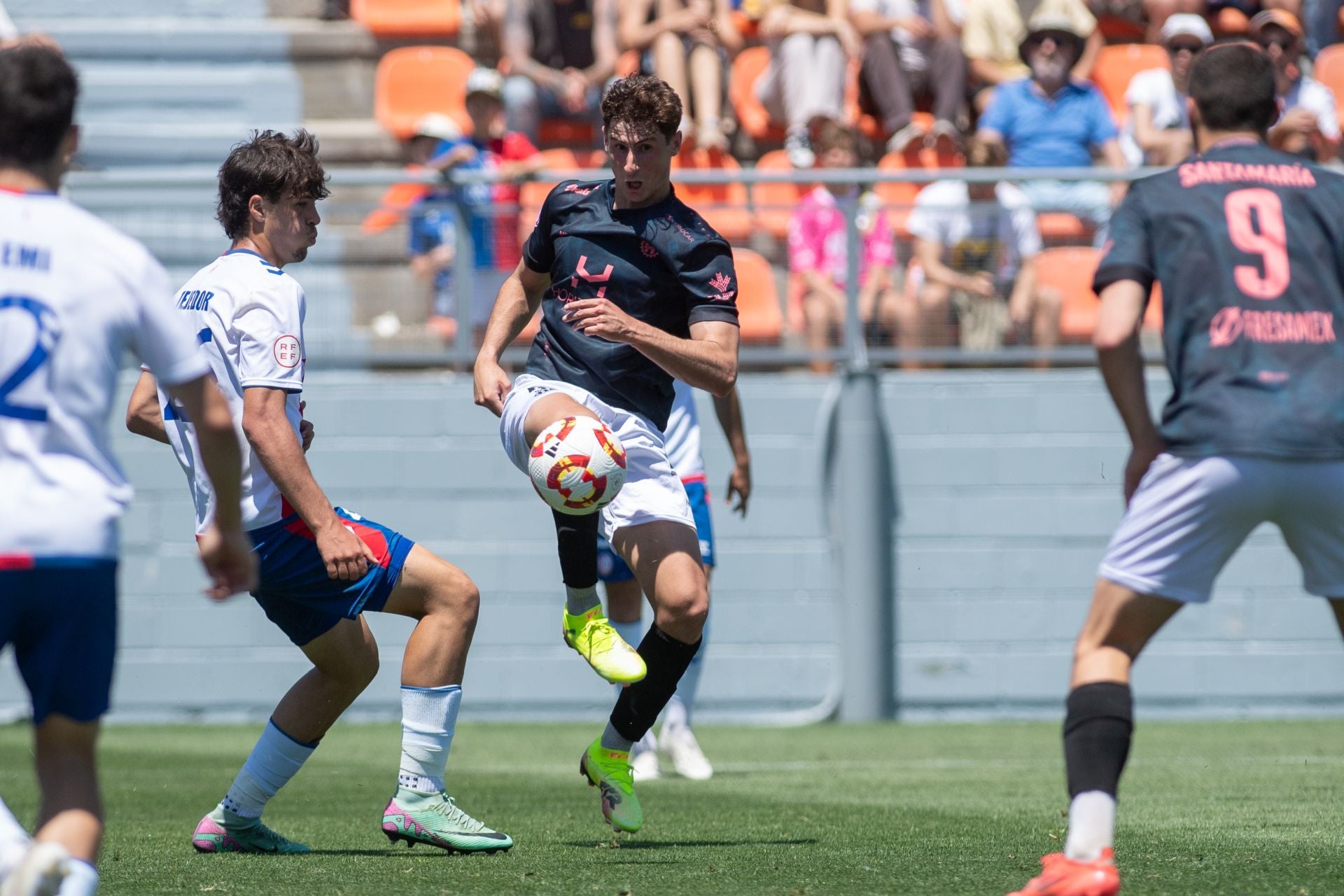 Las mejores fotos del Rayo Majadahonda - Real Avilés