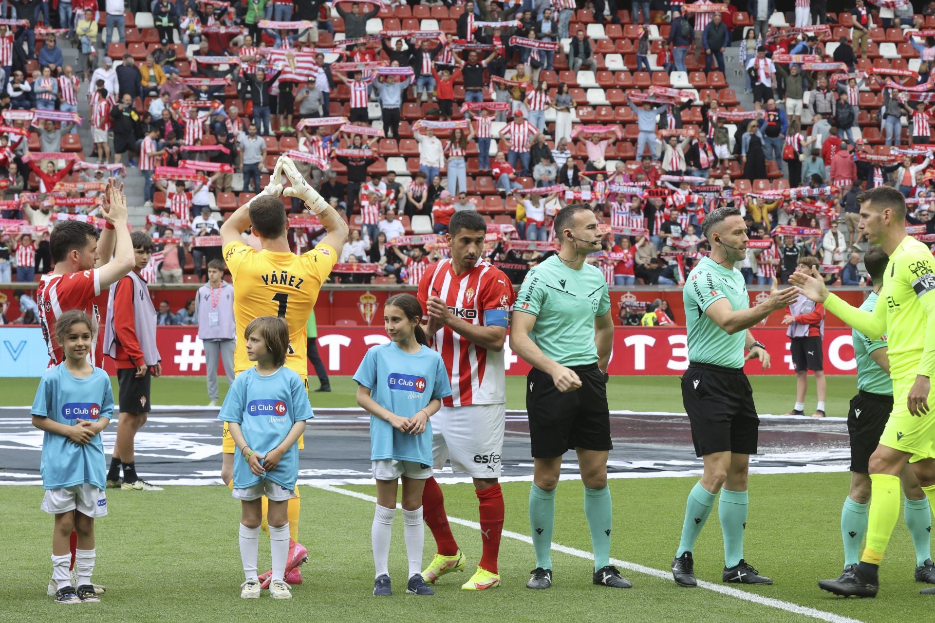 Sporting de Gijón - Cartagena: despedida a la temporada y a un inolvidable Cote, en imágenes