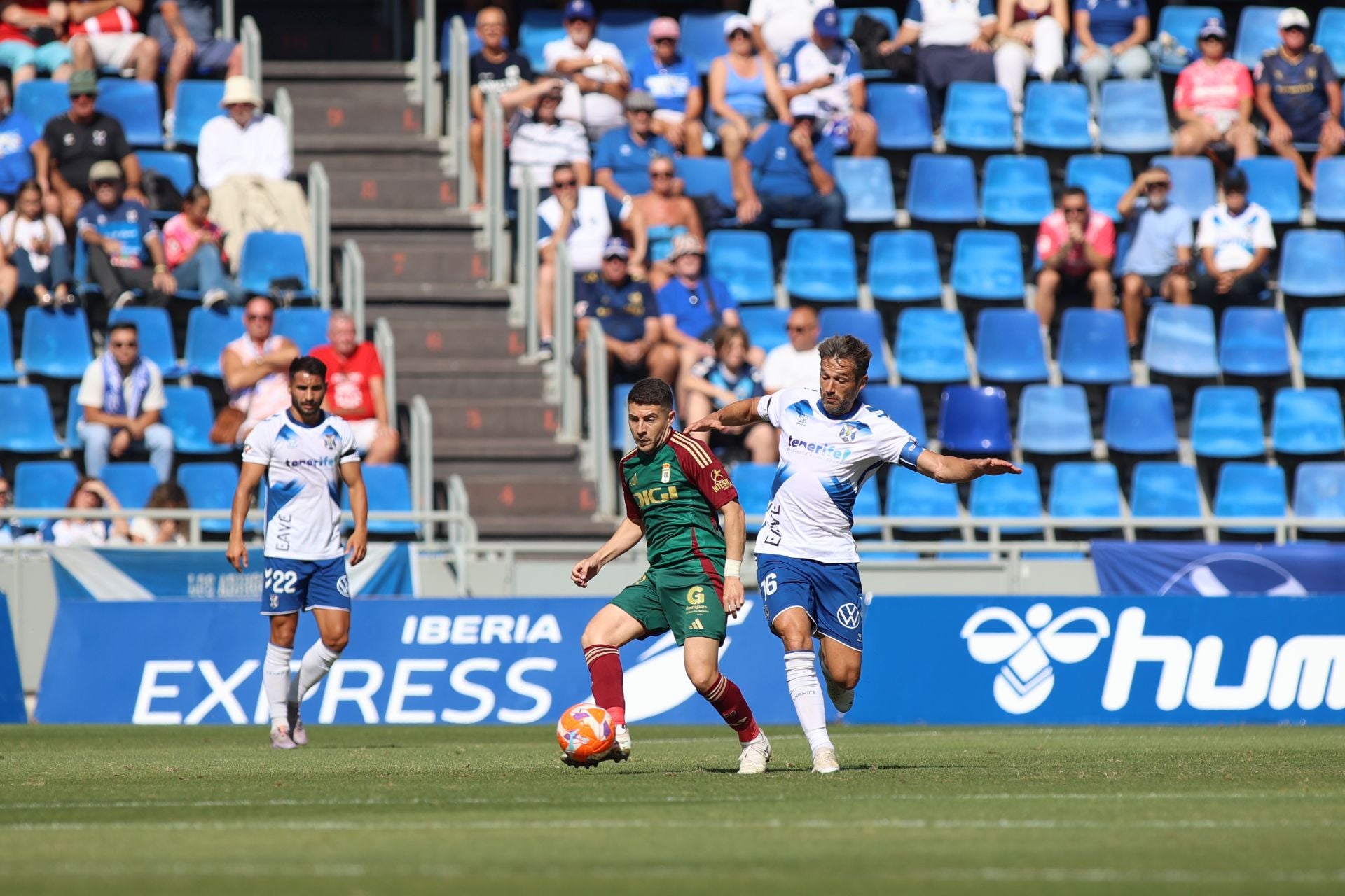 Las mejores imágenes del Tenerife - Real Oviedo
