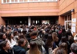 Médicos que concurrieron al examen MIR celebrado el pasado enero en el campus de El Cristo.