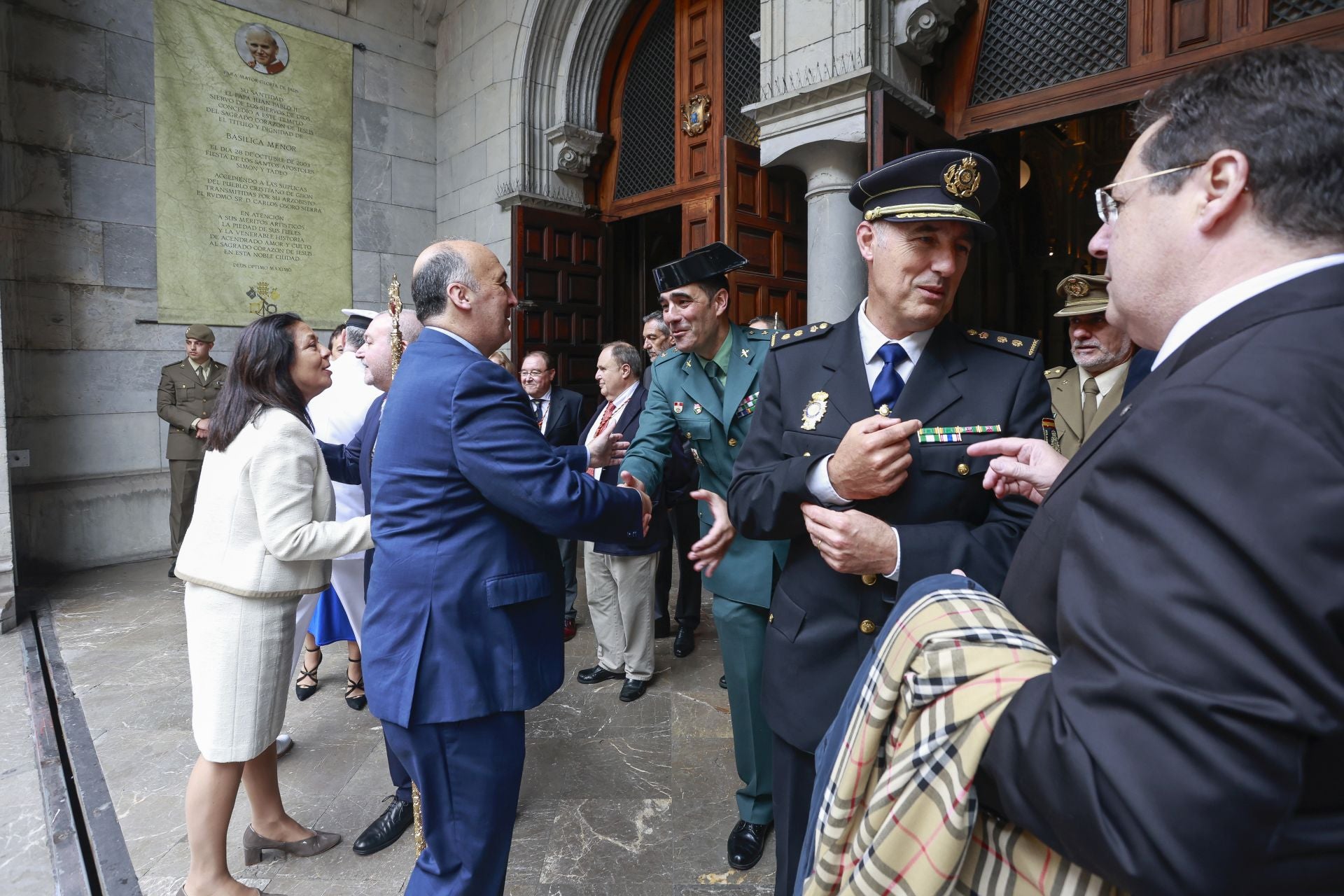 La clausura del Centenario de la Basílica del Sagrado Corazón, en Gijón, en imágenes