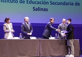 Alumnos extraordinarios: Premios al esfuerzo personal y a la excelencia académica, en imágenes