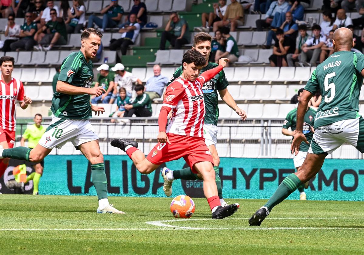 ¡Victoria Final! Sporting de Gijón Cierra la Temporada con un Triunfo Convincente sobre Racing de Ferrol