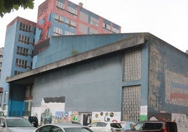 La Casa Sindical de Gijón, pendiente desde hace años de rehabilitación por parte del Ministerio de Trabajo.