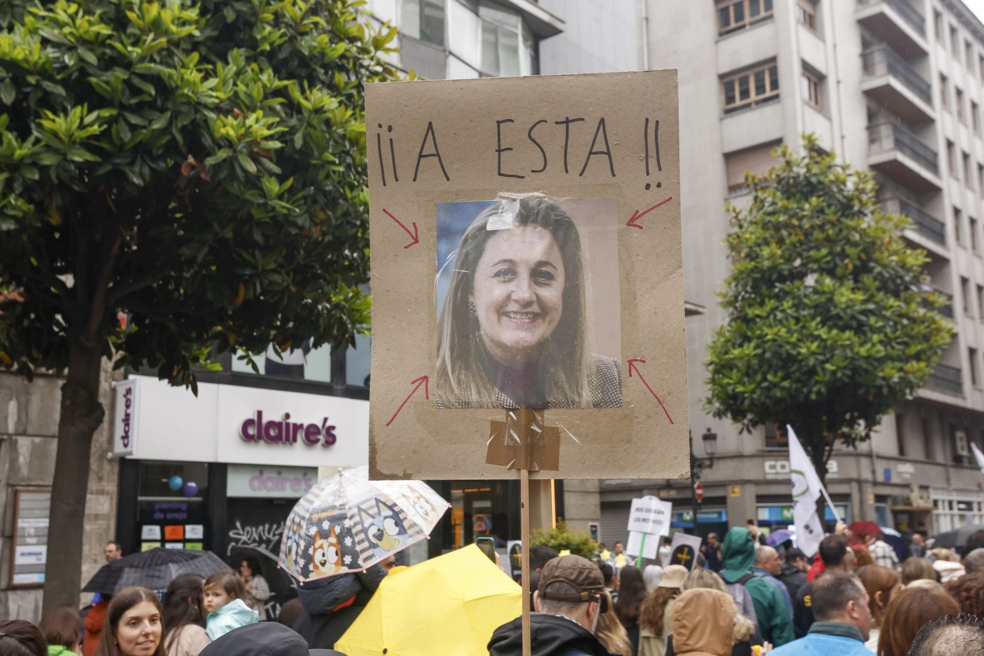 «Basta ya de precariedad»: Asturias clama por una educación pública de calidad