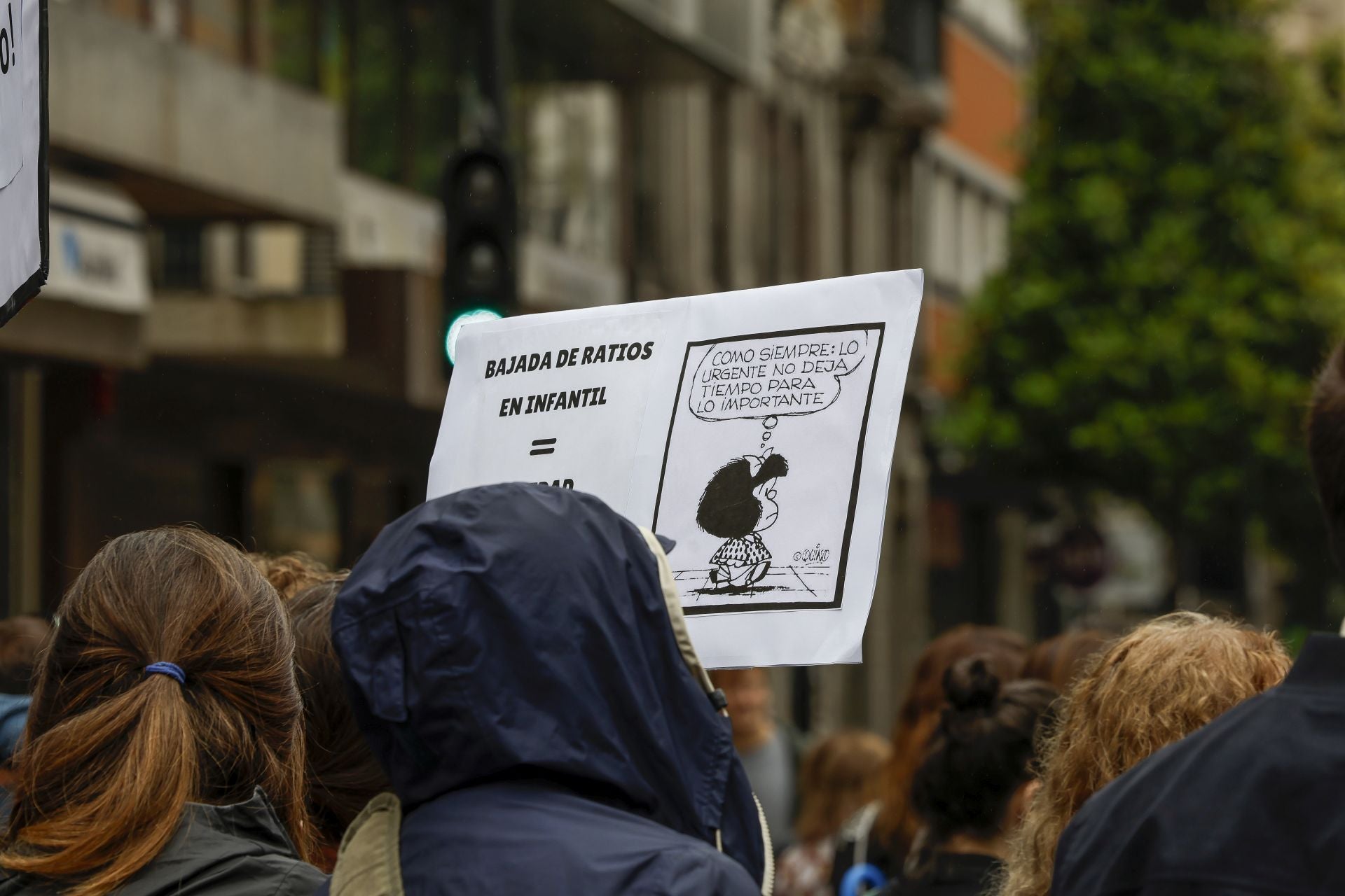 «Basta ya de precariedad»: Asturias clama por una educación pública de calidad