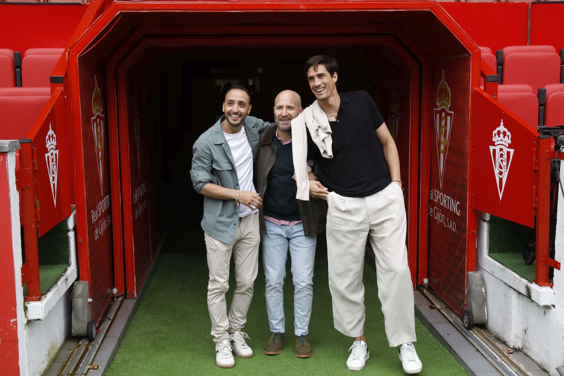 El Molinón y la despedida más íntima de Cote