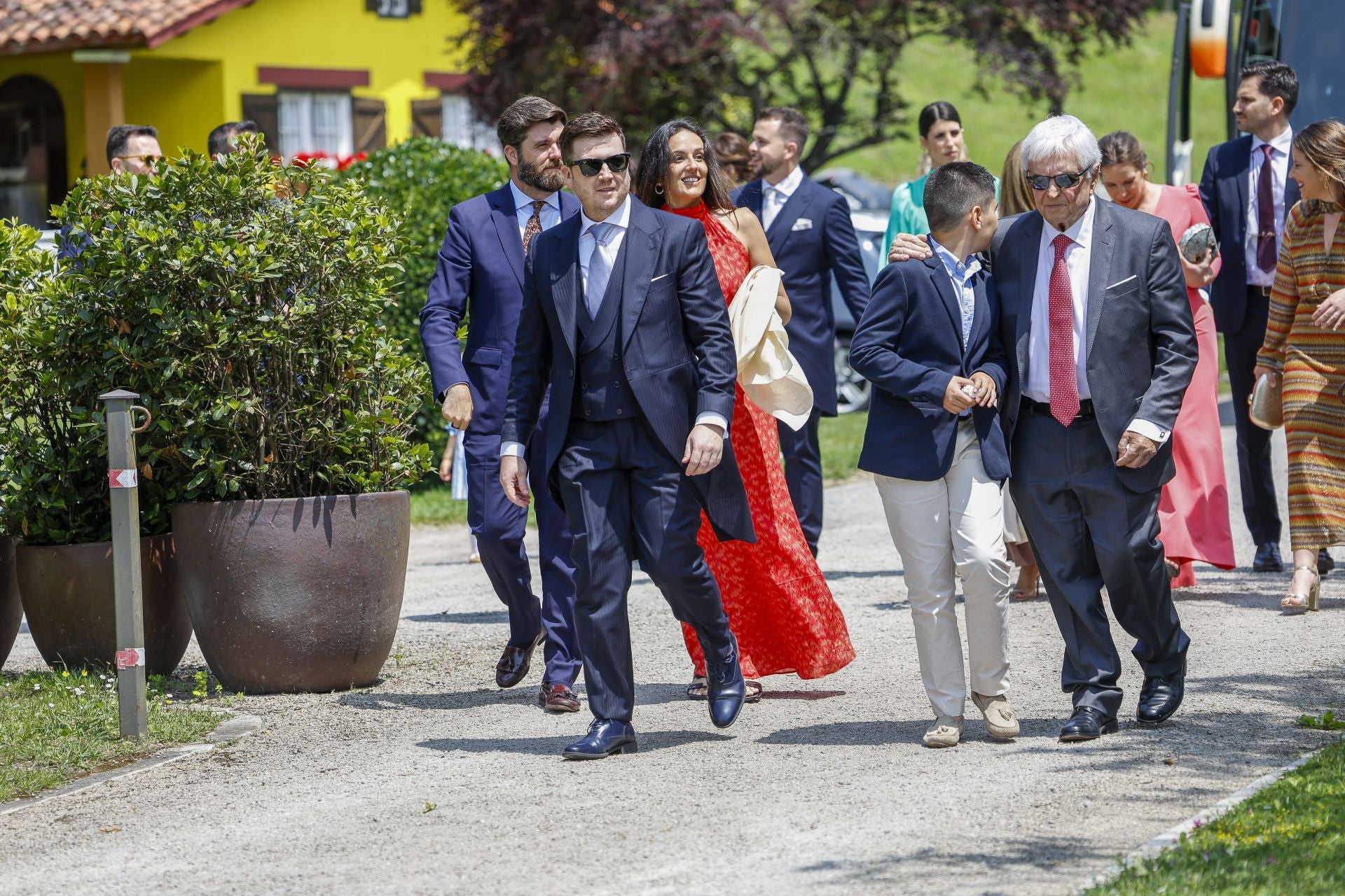Una boda celebrada en Gijón y dos enamorados de la ciudad