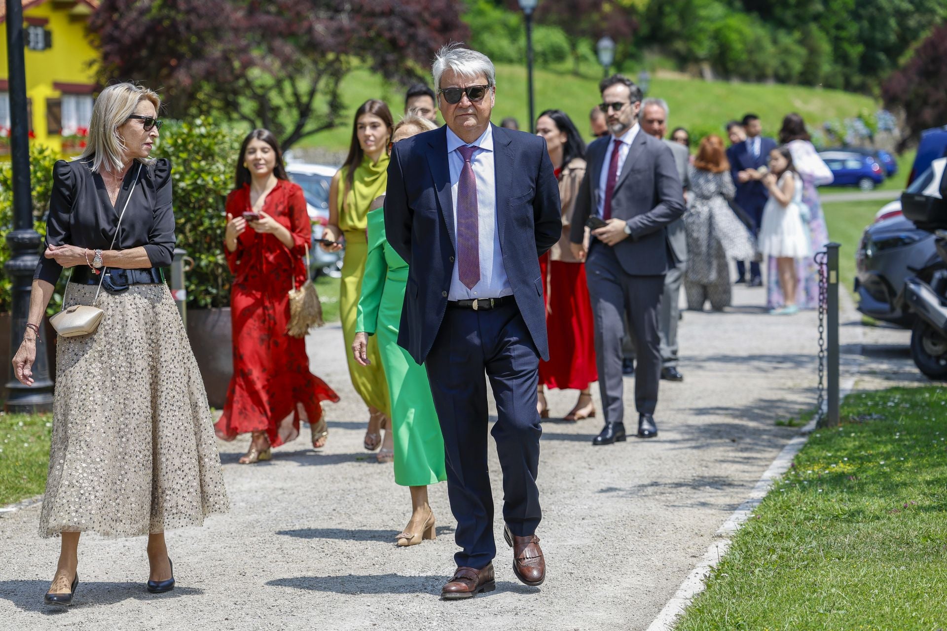 Una boda celebrada en Gijón y dos enamorados de la ciudad