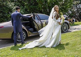 Una boda celebrada en Gijón y dos enamorados de la ciudad