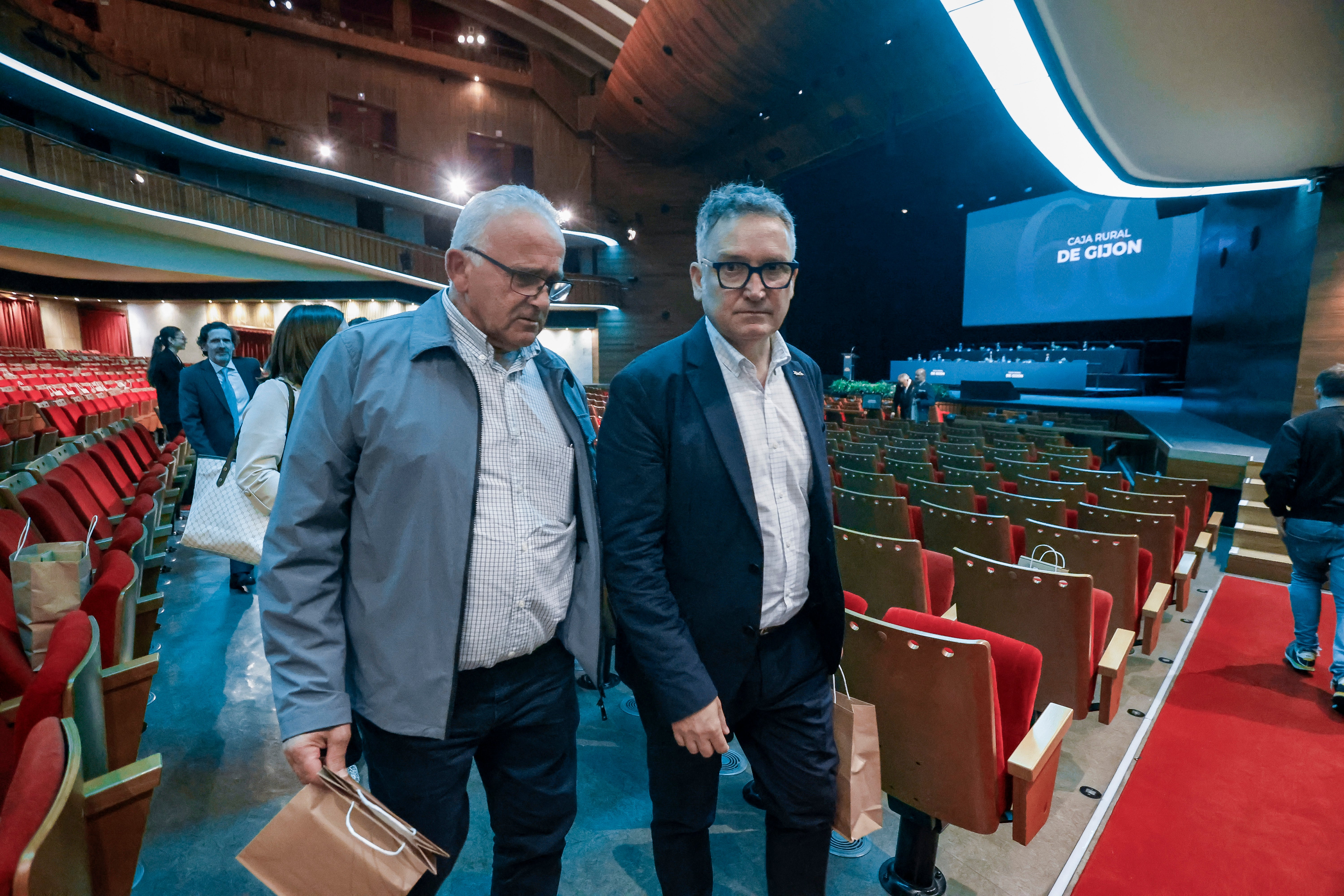 Caja Rural de Gijón celebra su 60 aniversario: las imágenes de la jornada