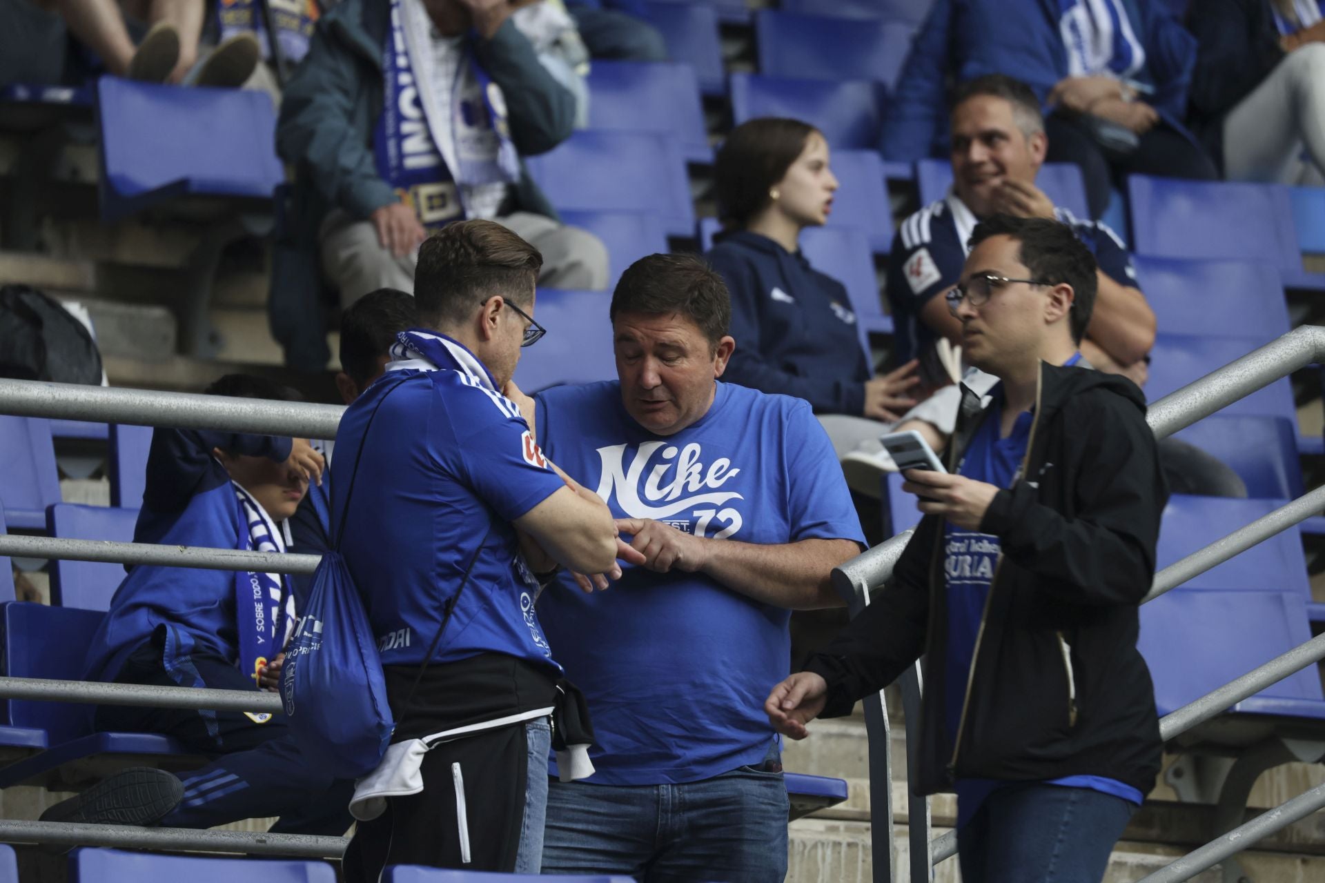 ¿Estuviste en el Real Oviedo - Almería? ¡Búscate en las imágenes!