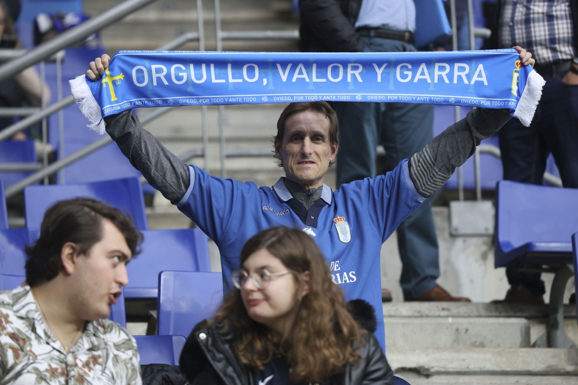 ¿Estuviste en el Real Oviedo - Almería? ¡Búscate en las imágenes!