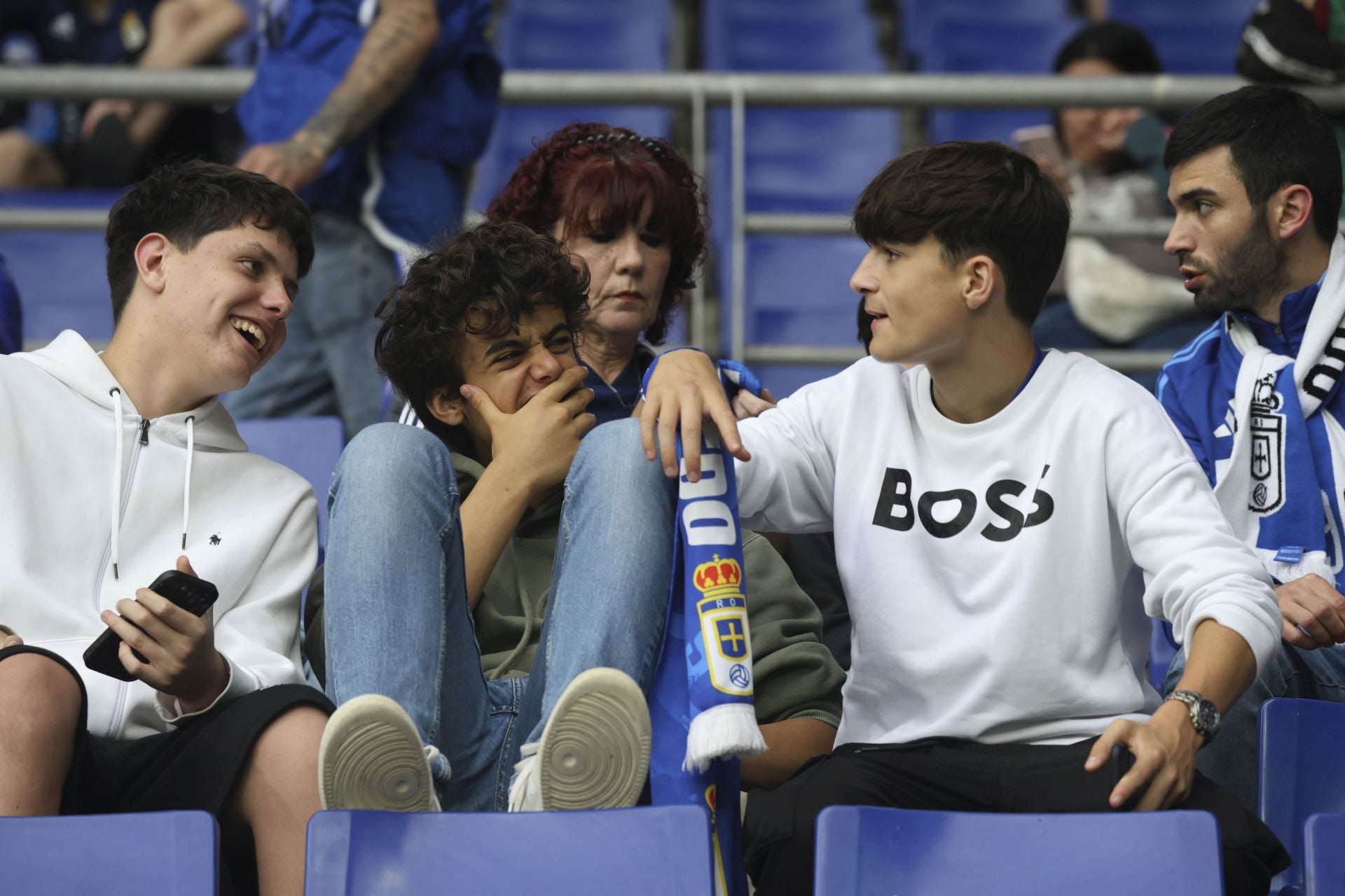 ¿Estuviste en el Real Oviedo - Almería? ¡Búscate en las imágenes!