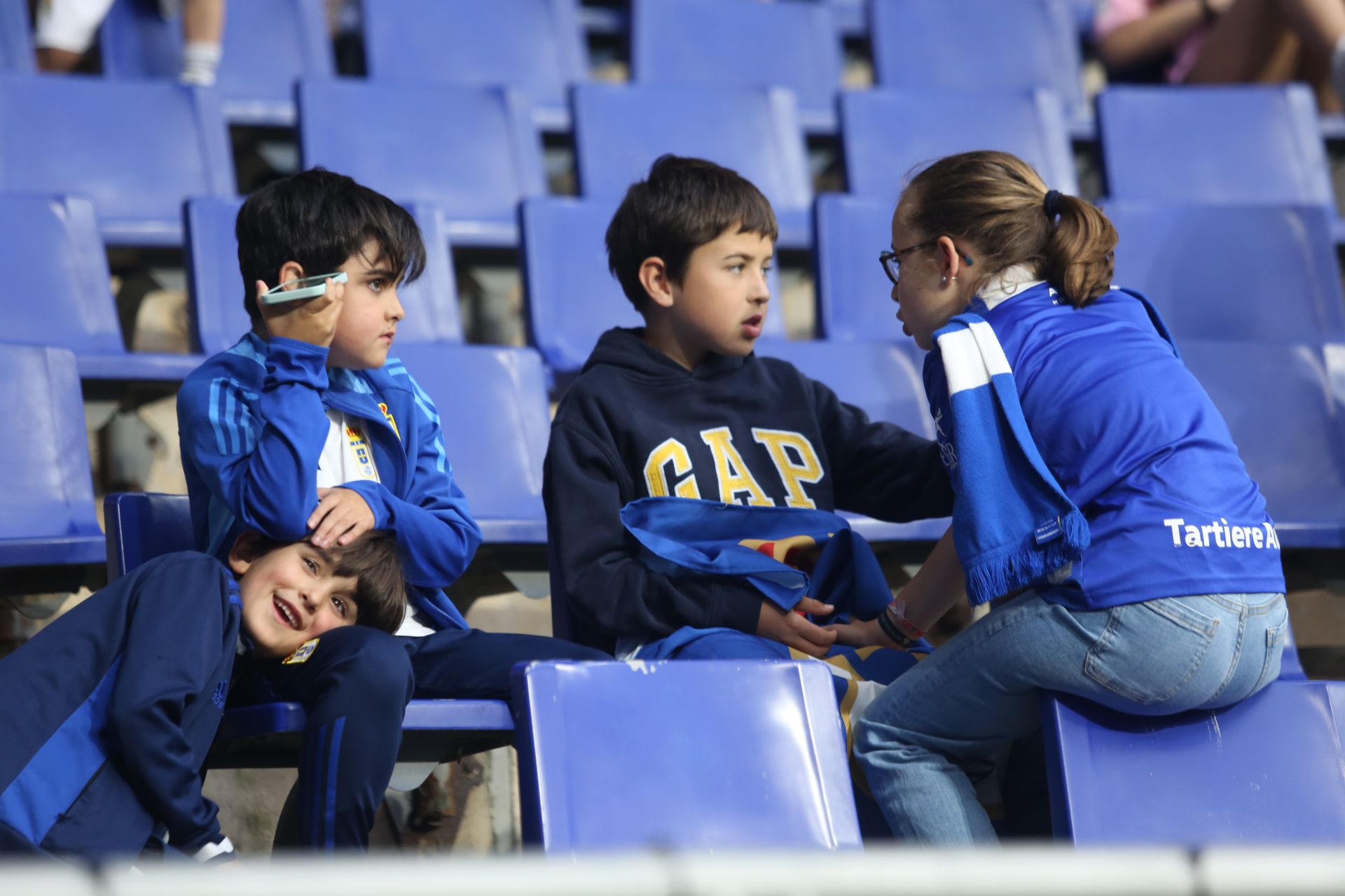 ¿Estuviste en el Real Oviedo - Almería? ¡Búscate en las imágenes!