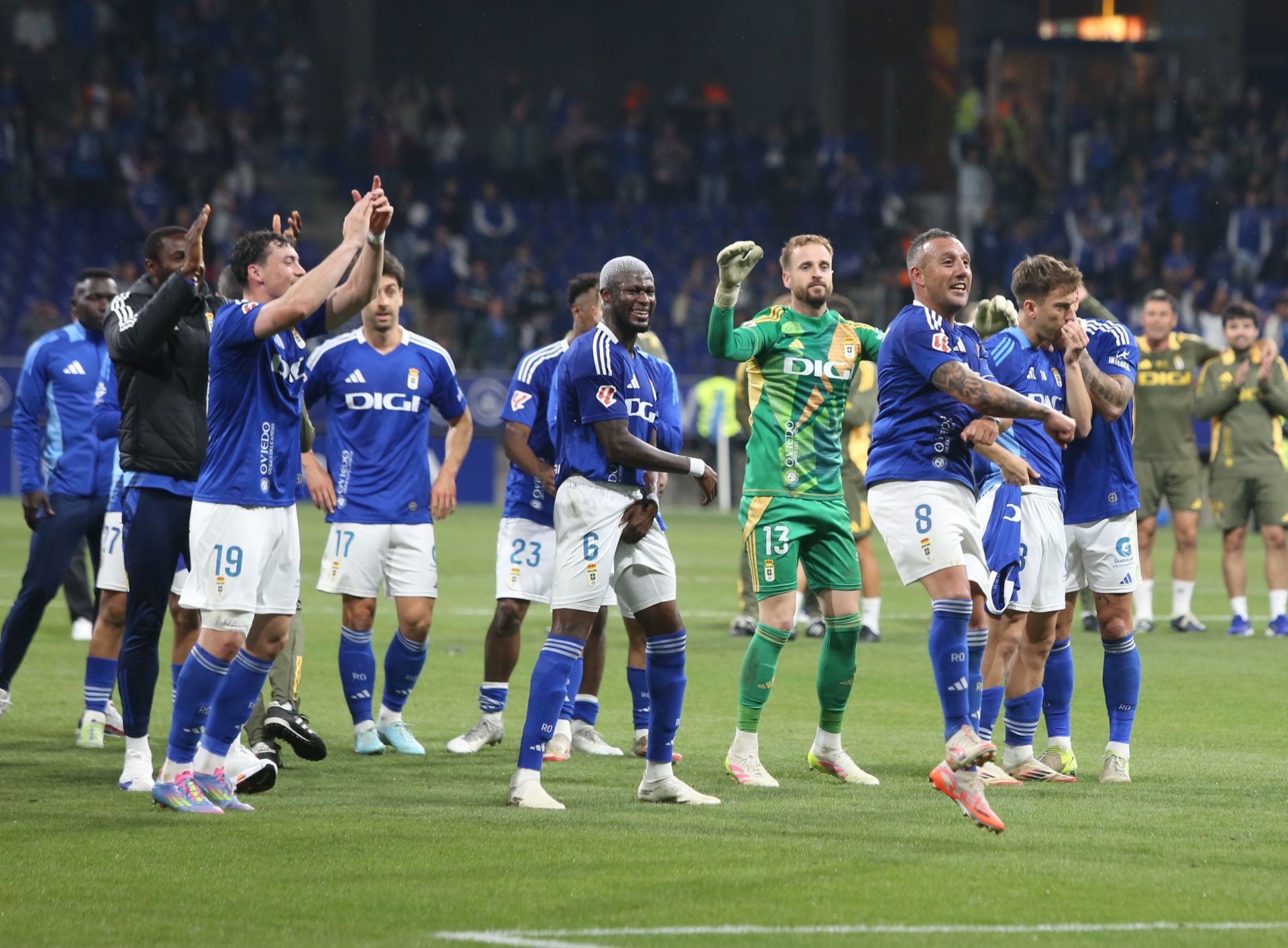 Las mejores imágenes del Real Oviedo - Almería