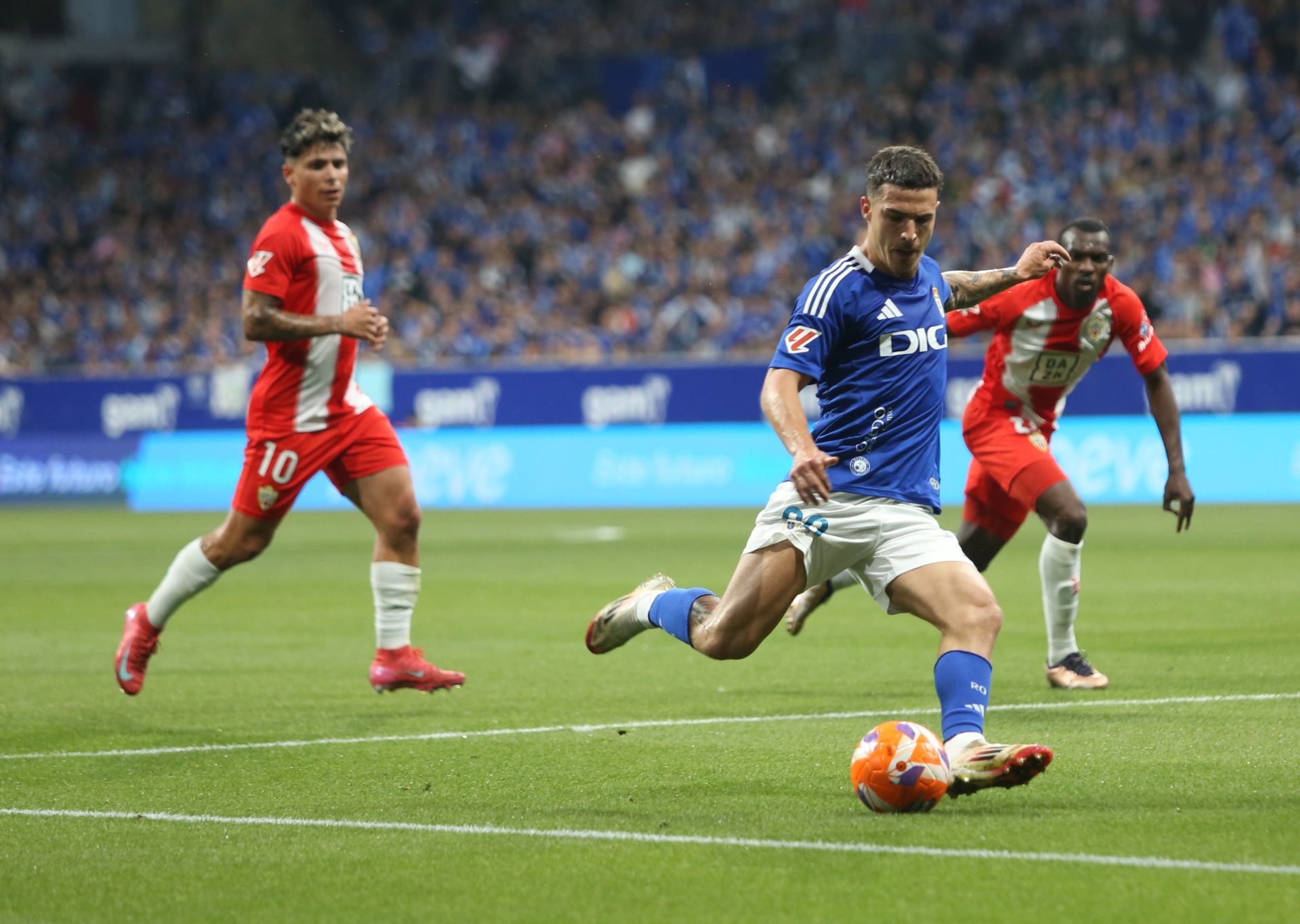 Las mejores imágenes del Real Oviedo - Almería
