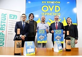 Fernando Corral, Juan Molina, Marcos del Busto, Alfredo García Quintana y Candela Picó, en la presentación del certamen.