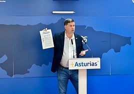 Silverio Argüelles, este viernes, en la sede del PP de Asturias.