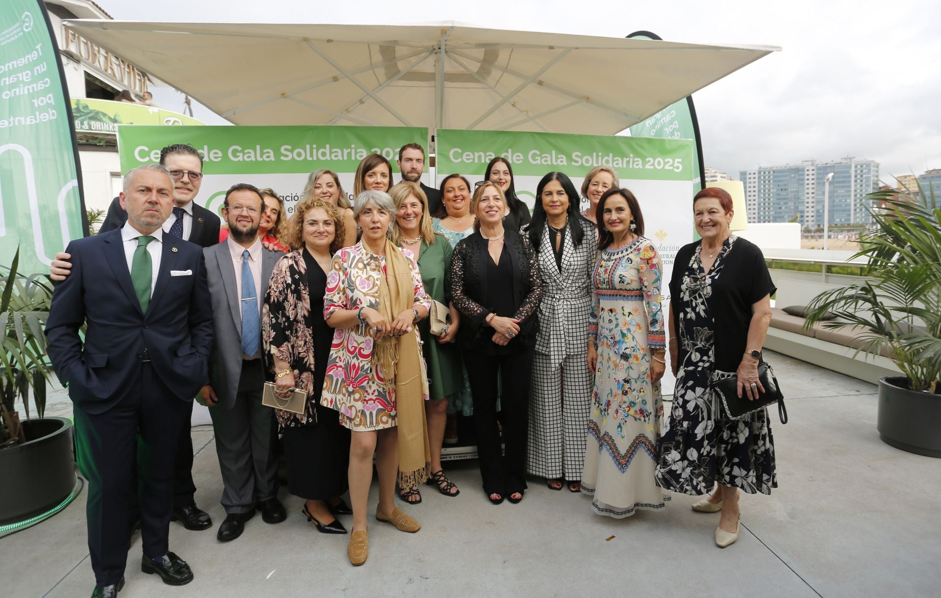 La AECC celebra su cena de gala solidaria en Gijón