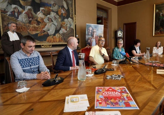 Presentación de la campaña de donación de sangre en la Junta General.