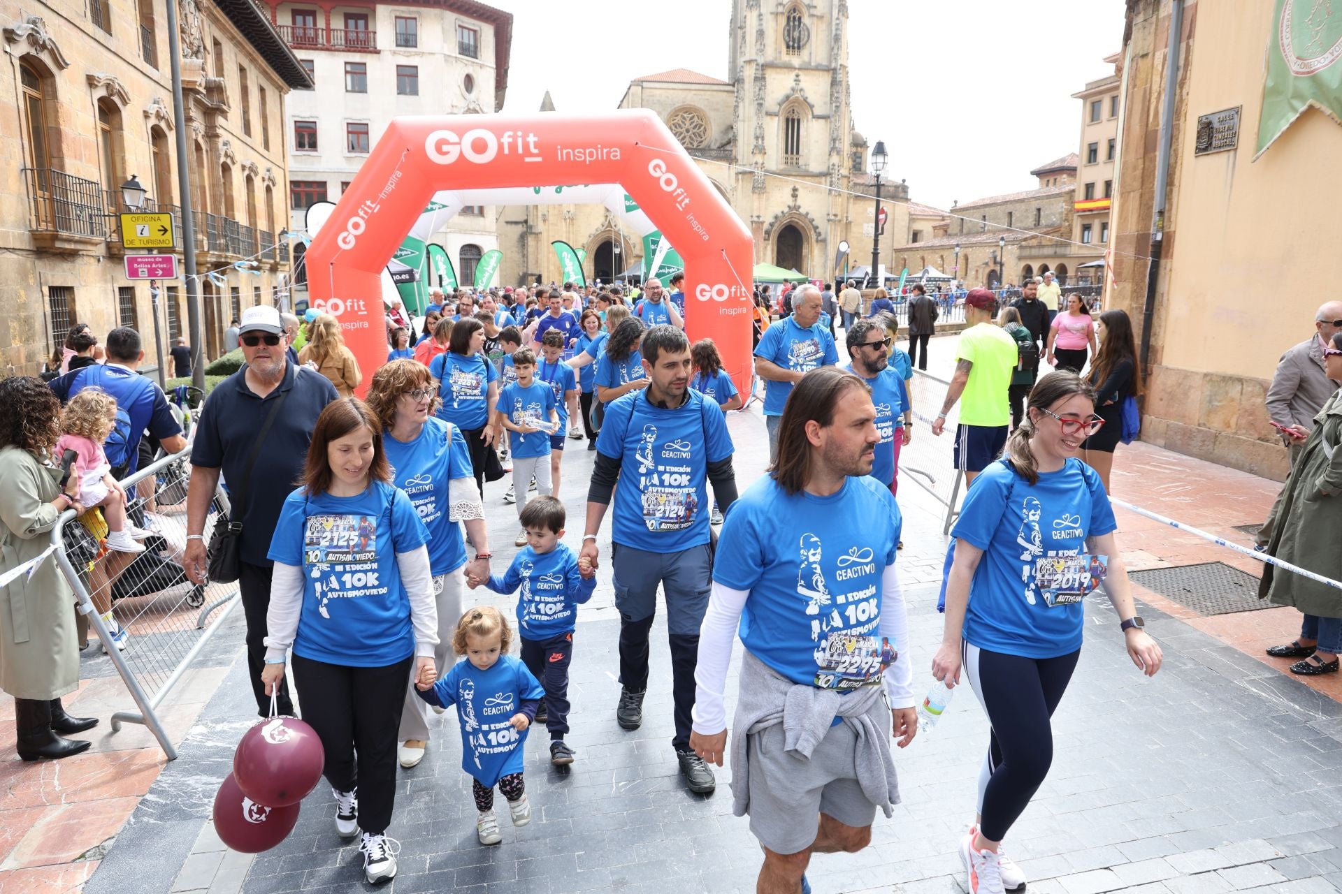 Fotos: III edición de la Carrera 10Km AutismOviedo