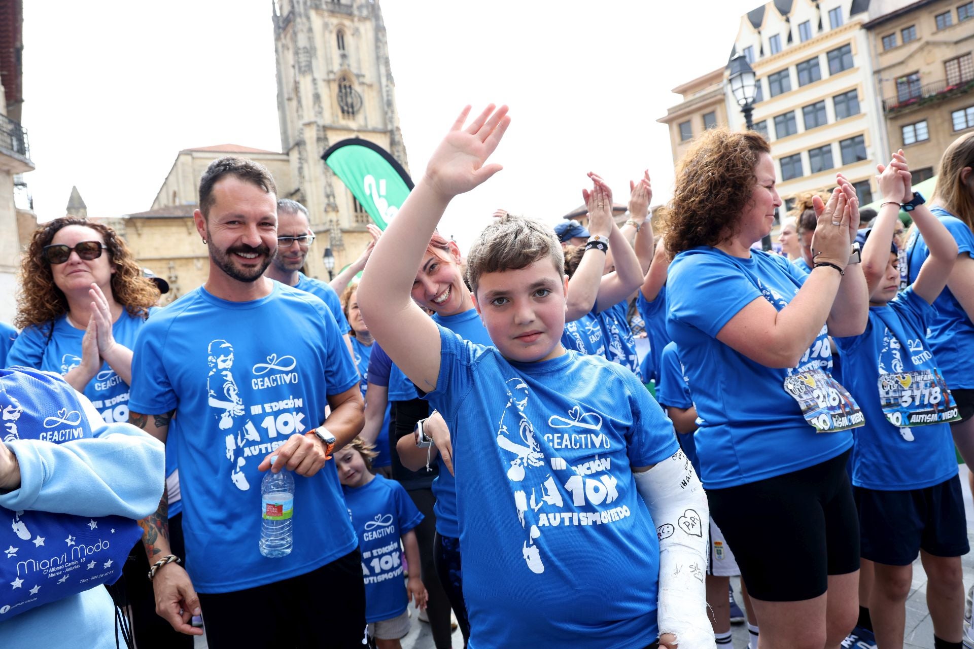Fotos: III edición de la Carrera 10Km AutismOviedo
