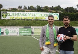 Nacho Nuevo, presidente del Hispano, e Isaac Marquínez, entrenador, en el campo de Ferrota.