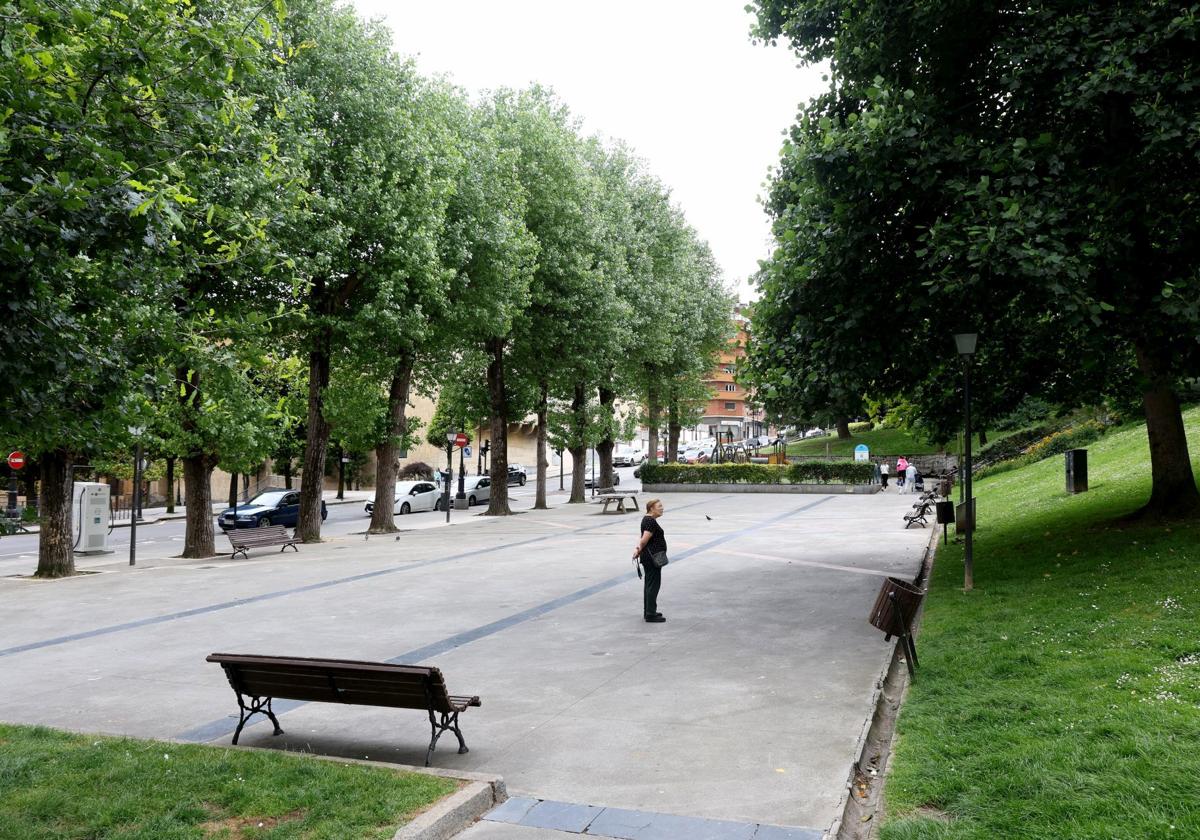 El parque de El Campillín, donde el gobierno local proyecta un aparcamiento subterráneo.