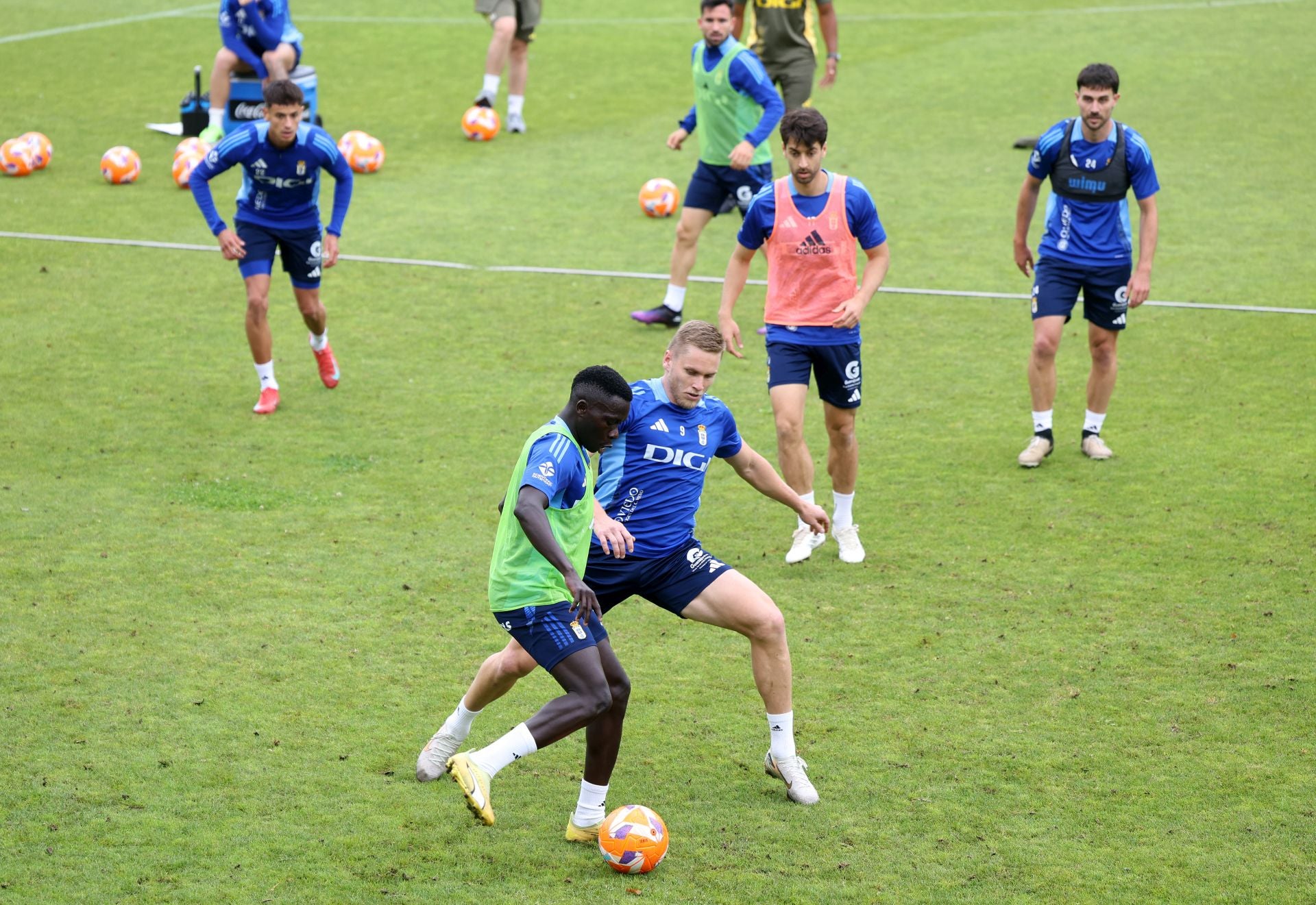 Entrenamiento del Real Oviedo tras el partido en Miranda de Ebro