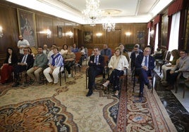 Recepción en el Consistorio a los premios de LA VOZ DE AVILÉS