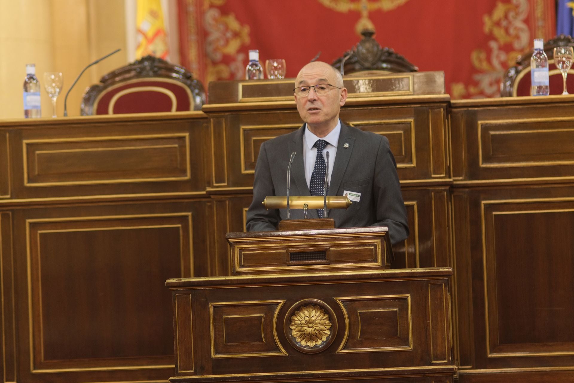 Los estudiantes del occidente asturiano visitan el Senado