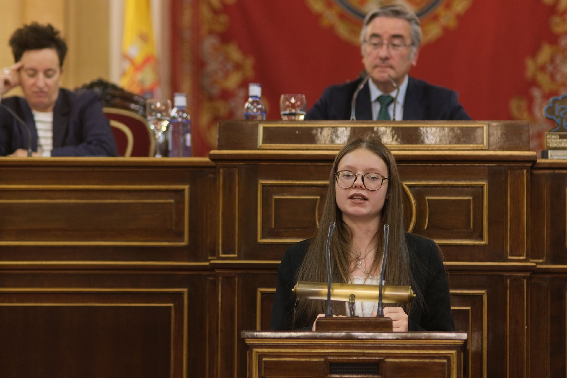 Los estudiantes del occidente asturiano visitan el Senado
