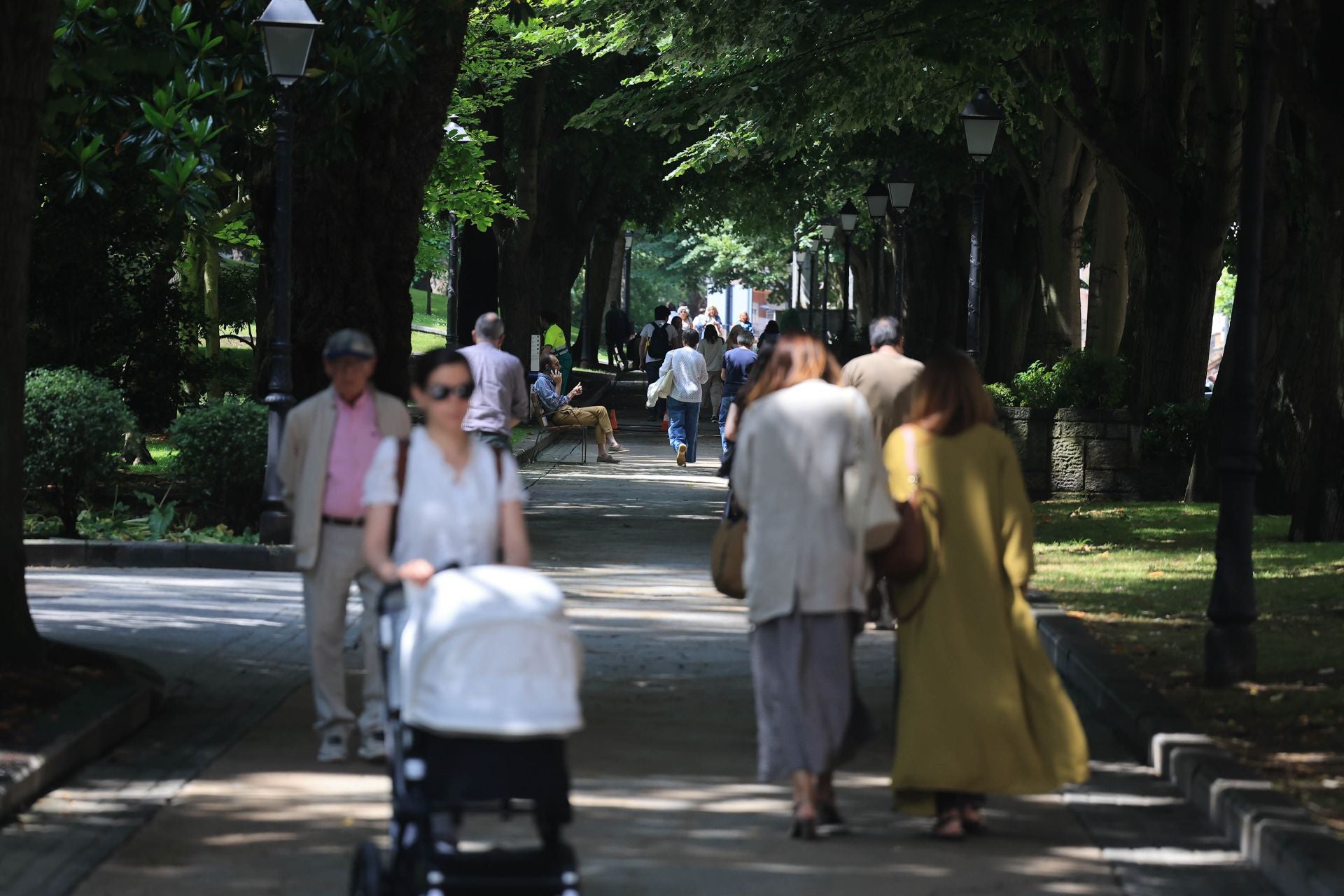 Asturias dice &#039;hola&#039; al calor con termómetros superando los 30 grados