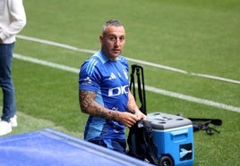 Cazorla, en un entrenamiento con el Real Oviedo.
