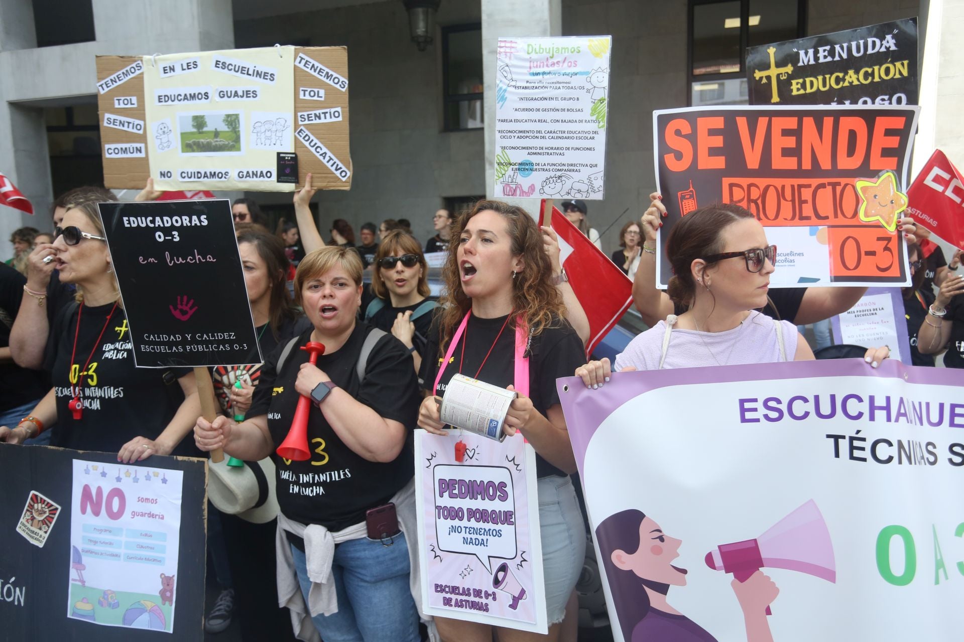 Concentración de las educadoras de Les Escuelines