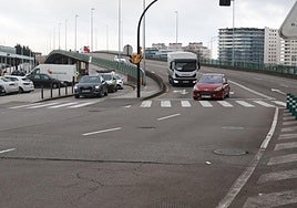 Viaducto de Carlos Marx, en Gijón.