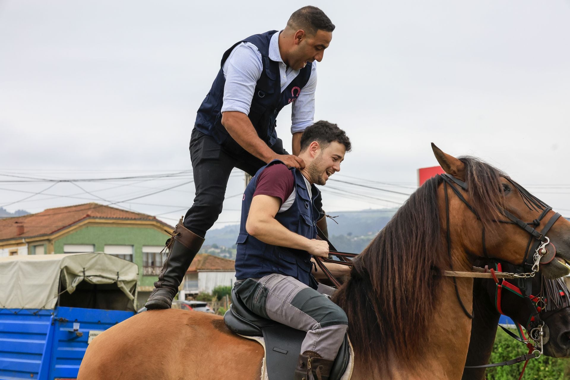 Concurso de cinta a caballo en las fiestas de Mareo, en Gijón