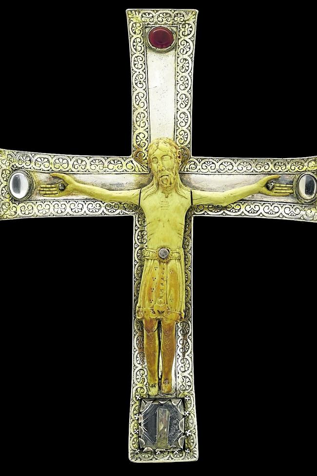 Cristo de Nicodemo. Imágenes cedidas por el Cabildo de la Catedral de Oviedo. Fotografías: Santiago Relanzón (2014).